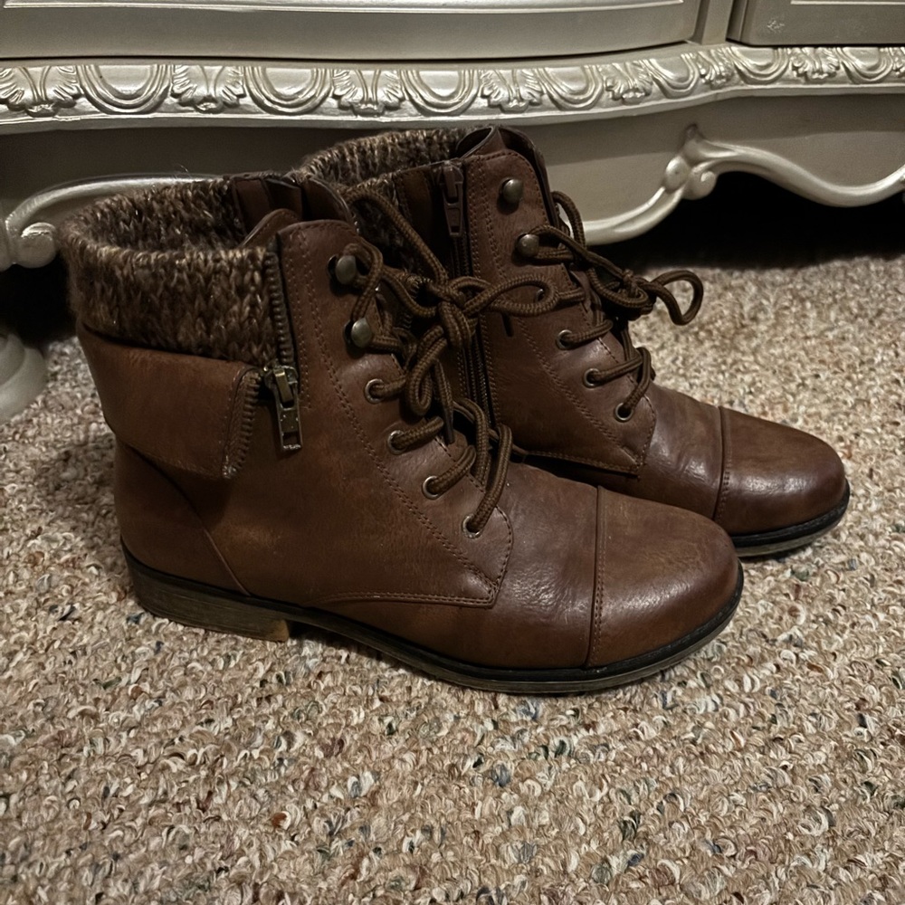 Mudd Brown Ankle Boots